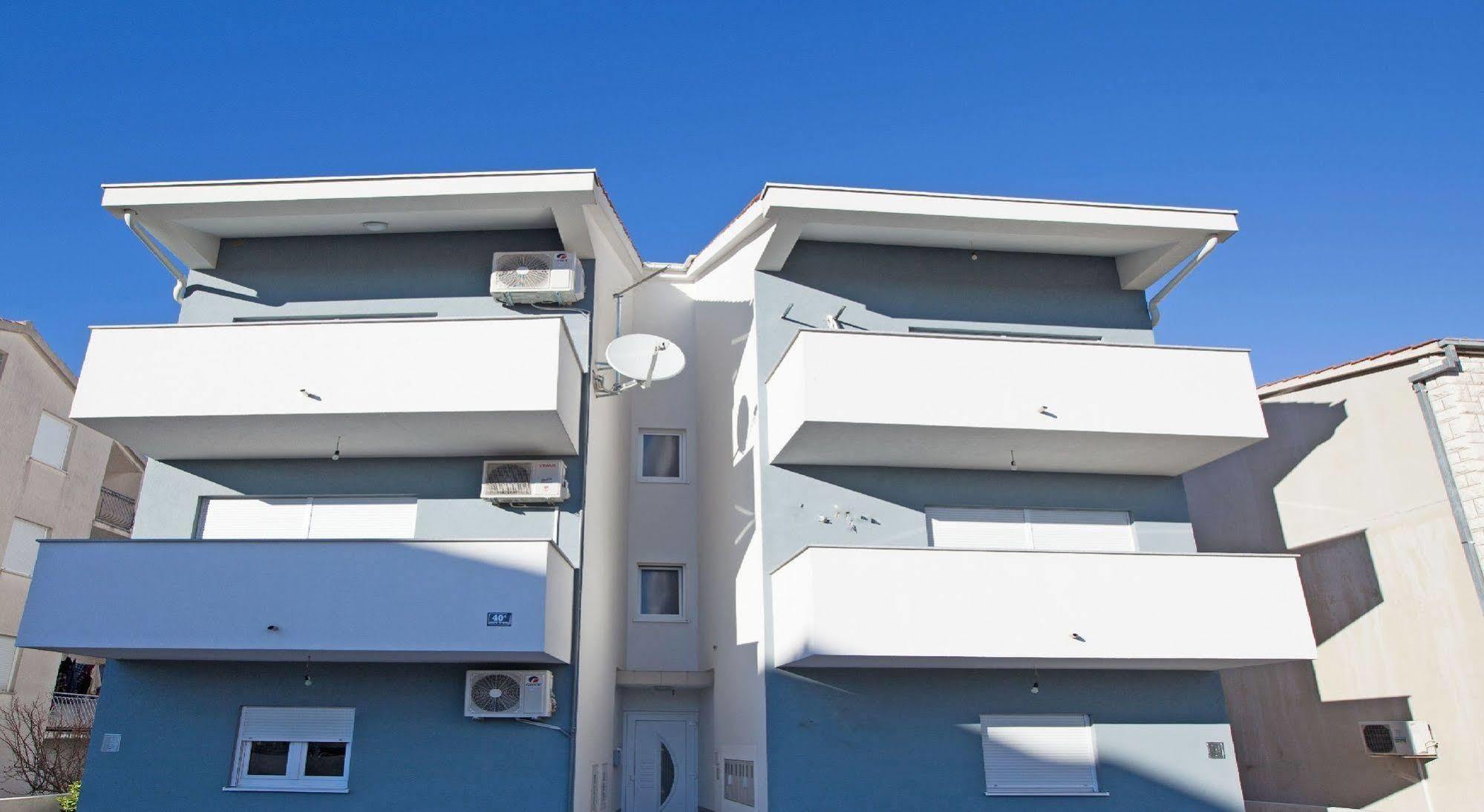 Apartments Roses Stobrec Exterior photo